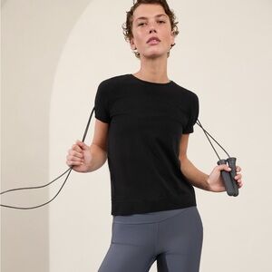 Athleta in motion tee